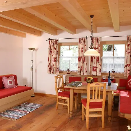 Neuhaushof Apartmán Hollersbach im Pinzgau